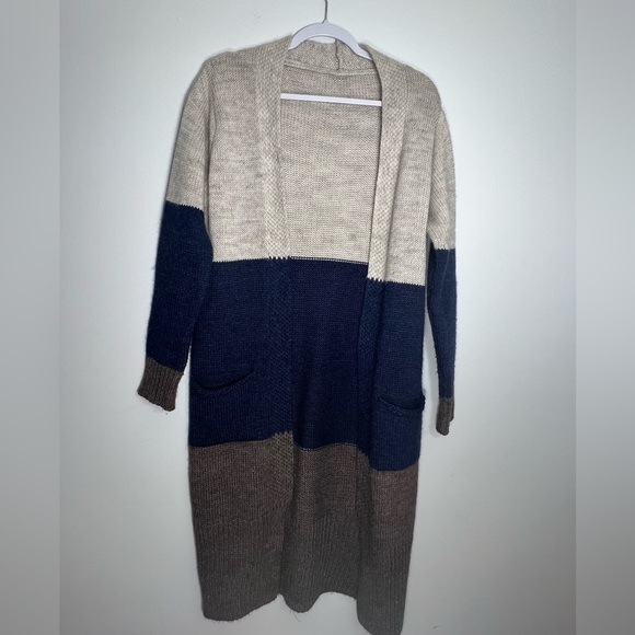 2 SHAZA Long Cardigan, Acrylic with wool, Made in Turkey. Both for $25 - Picture 9 of 12